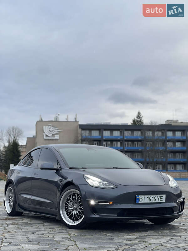 Седан Tesla Model 3 2019 в Кременчуці фото 8 Седан Tesla Model 3 2019 в Кременчуці