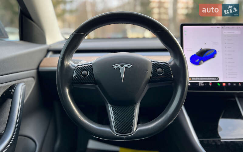 Седан Tesla Model 3 2019 в Львове фото 11 Седан Tesla Model 3 2019 в Львове