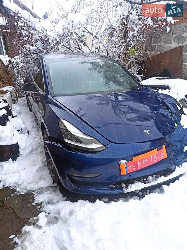 Седан Tesla Model 3 2019 в Самборе