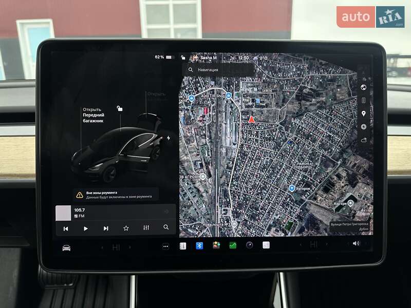 Седан Tesla Model 3 2018 в Ровно