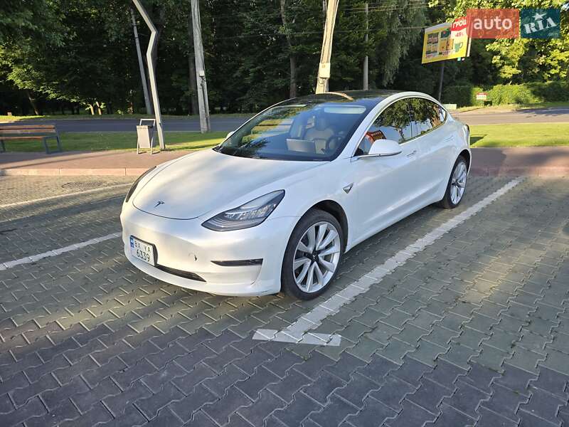 Седан Tesla Model 3 2019 в Хмельницком