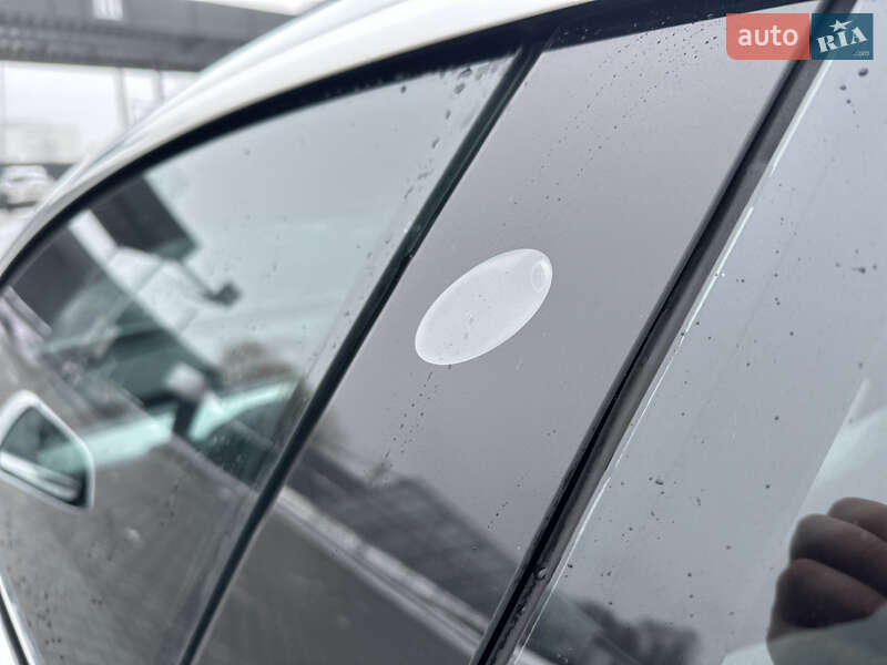 Седан Tesla Model 3 2018 в Владимире