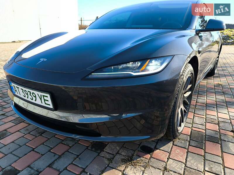 Седан Tesla Model 3 2024 в Коломиї фото 24 Седан Tesla Model 3 2024 в Коломиї
