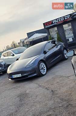 Седан Tesla Model 3 2022 в Дніпрі