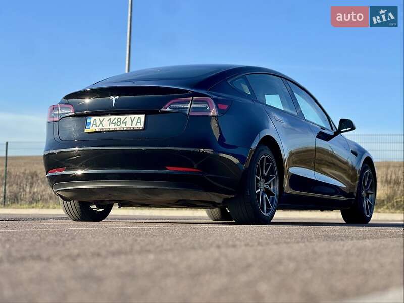 Седан Tesla Model 3 2022 в Ровно фото 15 Седан Tesla Model 3 2022 в Ровно
