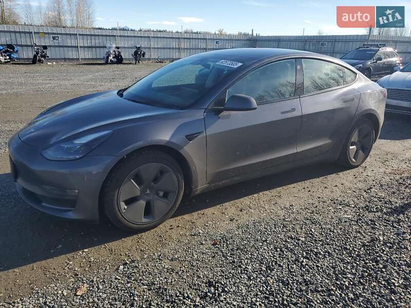 Tesla Model 3 2023