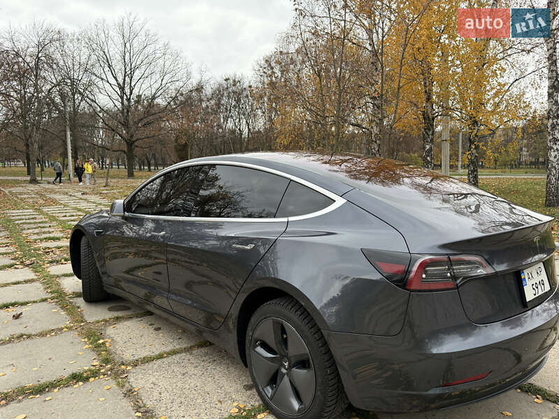 Седан Tesla Model 3 2018 в Харькове