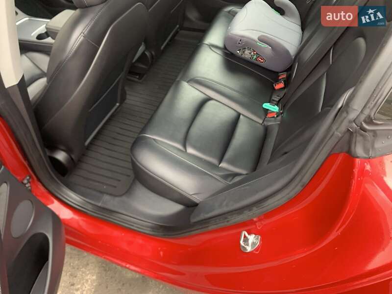 Седан Tesla Model 3 2022 в Софиевской Борщаговке