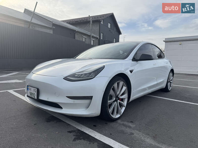 Tesla Model 3 2018