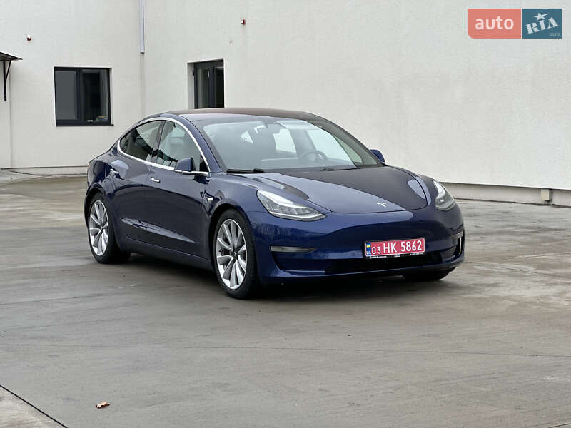 Tesla Model 3 2018 Tesla Model 3 2018
