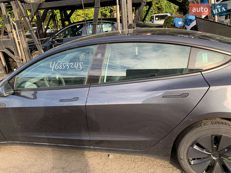 Седан Tesla Model 3 2024 в Хмельницькому