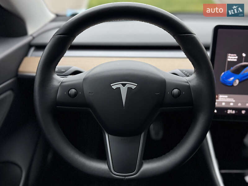 Седан Tesla Model 3 2019 в Дніпрі фото 26 Седан Tesla Model 3 2019 в Дніпрі