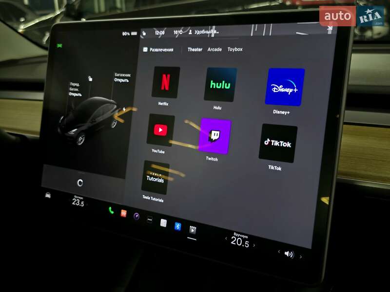 Седан Tesla Model 3 2021 в Миколаєві