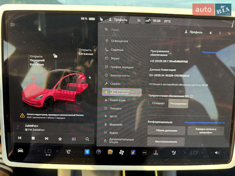 Седан Tesla Model 3 2023 в Хусте