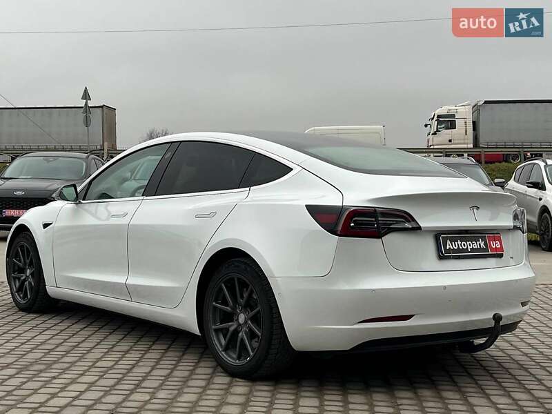 Седан Tesla Model 3 2019 в Львові фото 5 Седан Tesla Model 3 2019 в Львові
