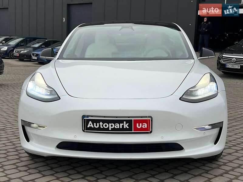 Седан Tesla Model 3 2019 в Львові фото 13 Седан Tesla Model 3 2019 в Львові