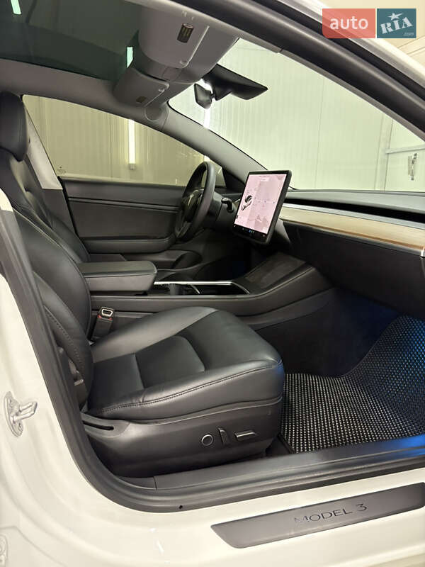 Седан Tesla Model 3 2021 в Лановцах фото 87 Седан Tesla Model 3 2021 в Лановцах