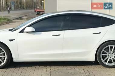 Седан Tesla Model 3 2021 в Одесі