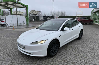 Седан Tesla Model 3 2024 в Золочеве