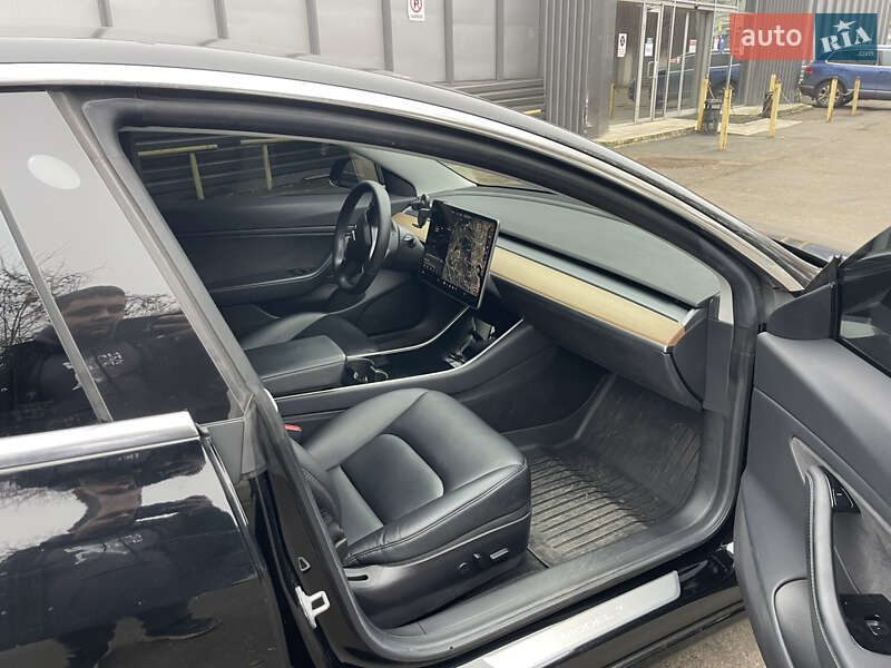 Седан Tesla Model 3 2019 в Києві фото 5 Седан Tesla Model 3 2019 в Києві