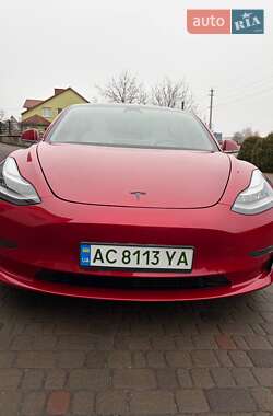 Седан Tesla Model 3 2018 в Луцке