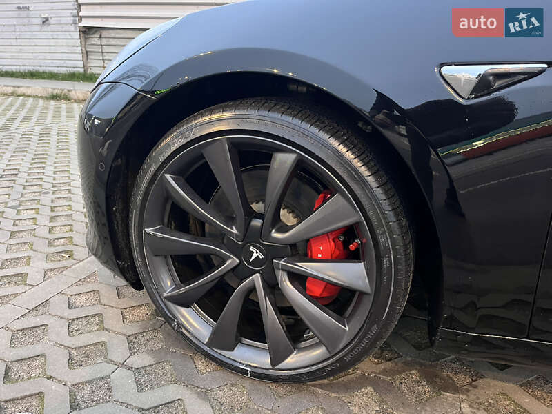 Седан Tesla Model 3 2019 в Киеве фото 33 Седан Tesla Model 3 2019 в Киеве