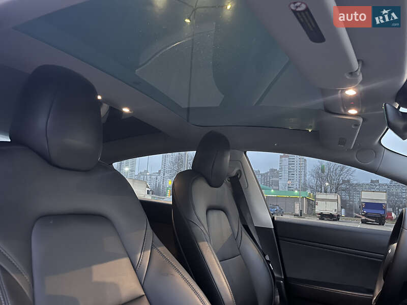 Седан Tesla Model 3 2019 в Киеве фото 82 Седан Tesla Model 3 2019 в Киеве