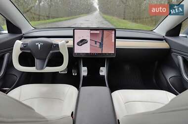 Седан Tesla Model 3 2018 в Одессе