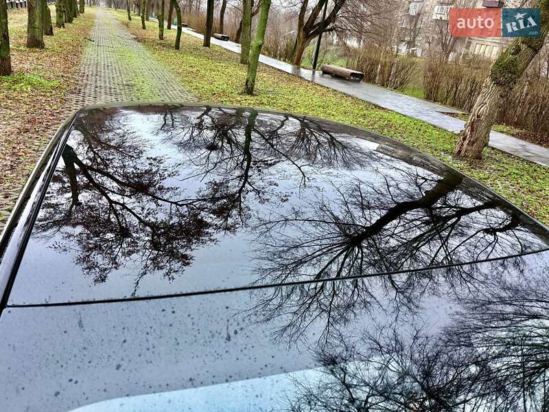 Седан Tesla Model 3 2019 в Харкові