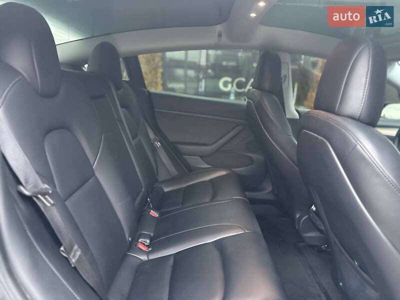Седан Tesla Model 3 2022 в Киеве фото 26 Седан Tesla Model 3 2022 в Киеве