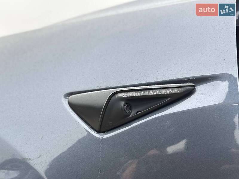 Седан Tesla Model 3 2022 в Киеве фото 11 Седан Tesla Model 3 2022 в Киеве
