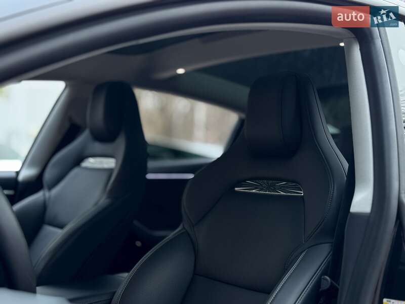 Седан Tesla Model 3 2024 в Києві фото 14 Седан Tesla Model 3 2024 в Києві
