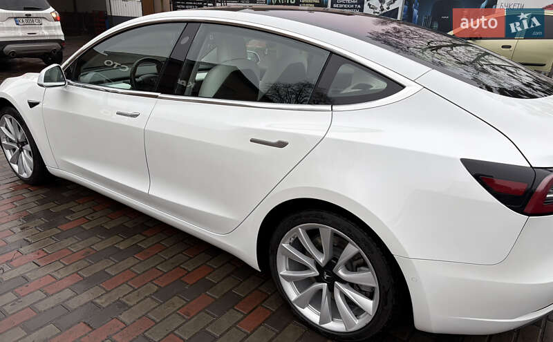 Седан Tesla Model 3 2018 в Черкассах фото 10 Седан Tesla Model 3 2018 в Черкассах