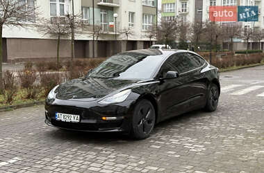 Седан Tesla Model 3 2018 в Ивано-Франковске
