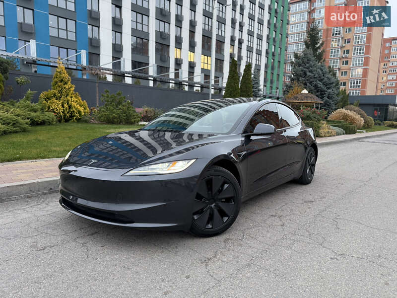Седан Tesla Model 3 2025 в Днепре фото 2 Седан Tesla Model 3 2025 в Днепре