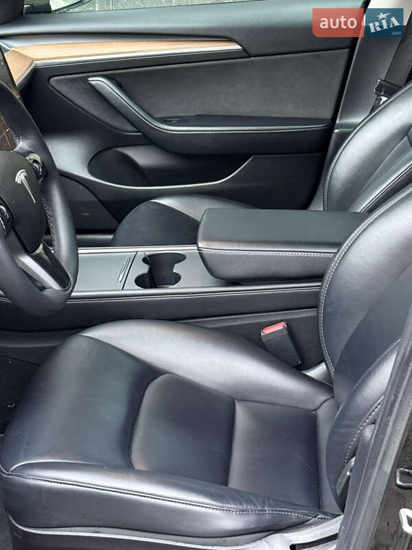 Седан Tesla Model 3 2021 в Ужгороде фото 14 Седан Tesla Model 3 2021 в Ужгороде