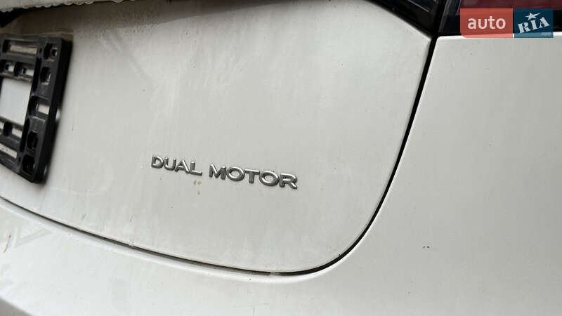 Седан Tesla Model 3 2019 в Львове фото 6 Седан Tesla Model 3 2019 в Львове