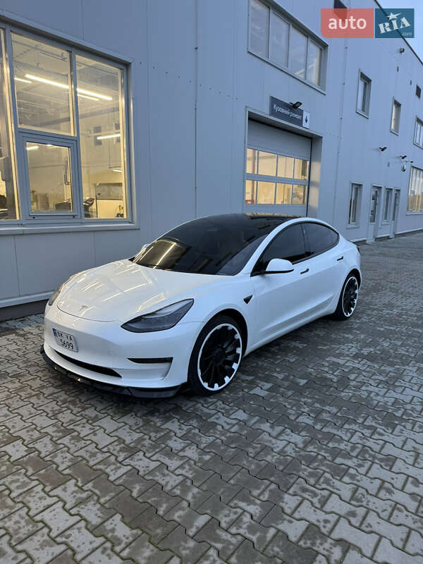 Седан Tesla Model 3 2022 в Ровно фото 4 Седан Tesla Model 3 2022 в Ровно