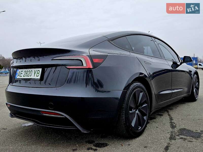 Седан Tesla Model 3 2024 в Дніпрі фото 11 Седан Tesla Model 3 2024 в Дніпрі