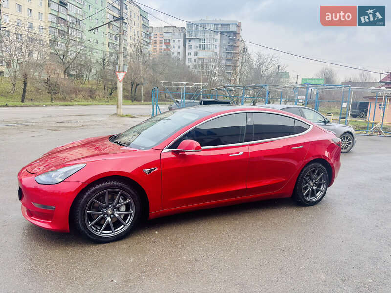 Tesla Model 3 2019 Tesla Model 3 2019