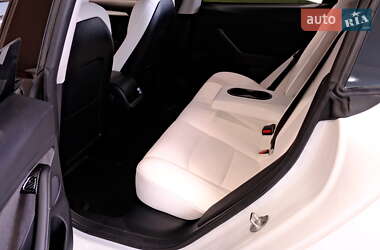 Седан Tesla Model 3 2022 в Одессе