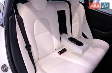 Седан Tesla Model 3 2022 в Одесі