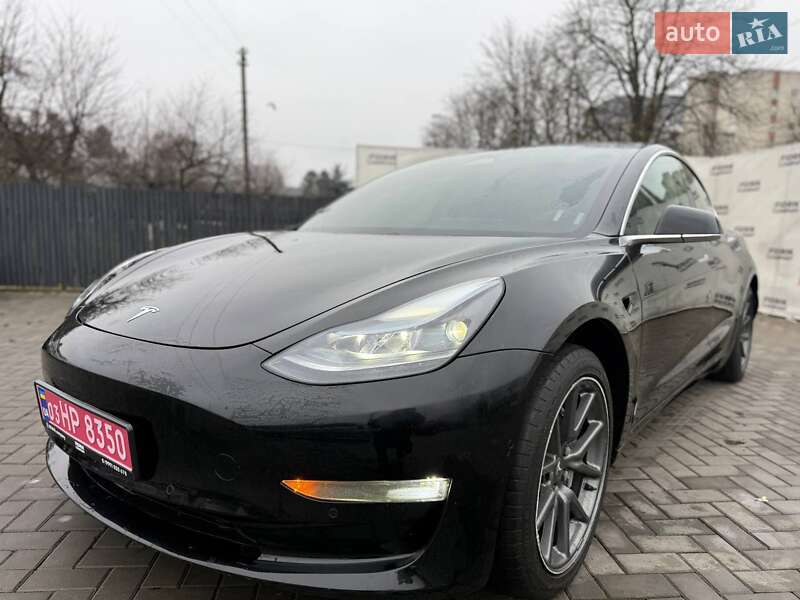 Седан Tesla Model 3 2018 в Луцке фото 8 Седан Tesla Model 3 2018 в Луцке