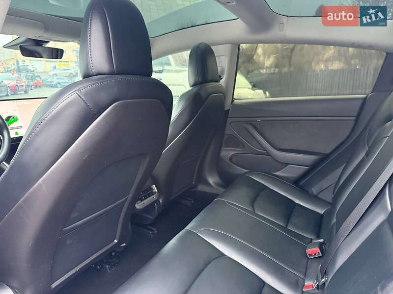 Седан Tesla Model 3 2018 в Луцке фото 21 Седан Tesla Model 3 2018 в Луцке