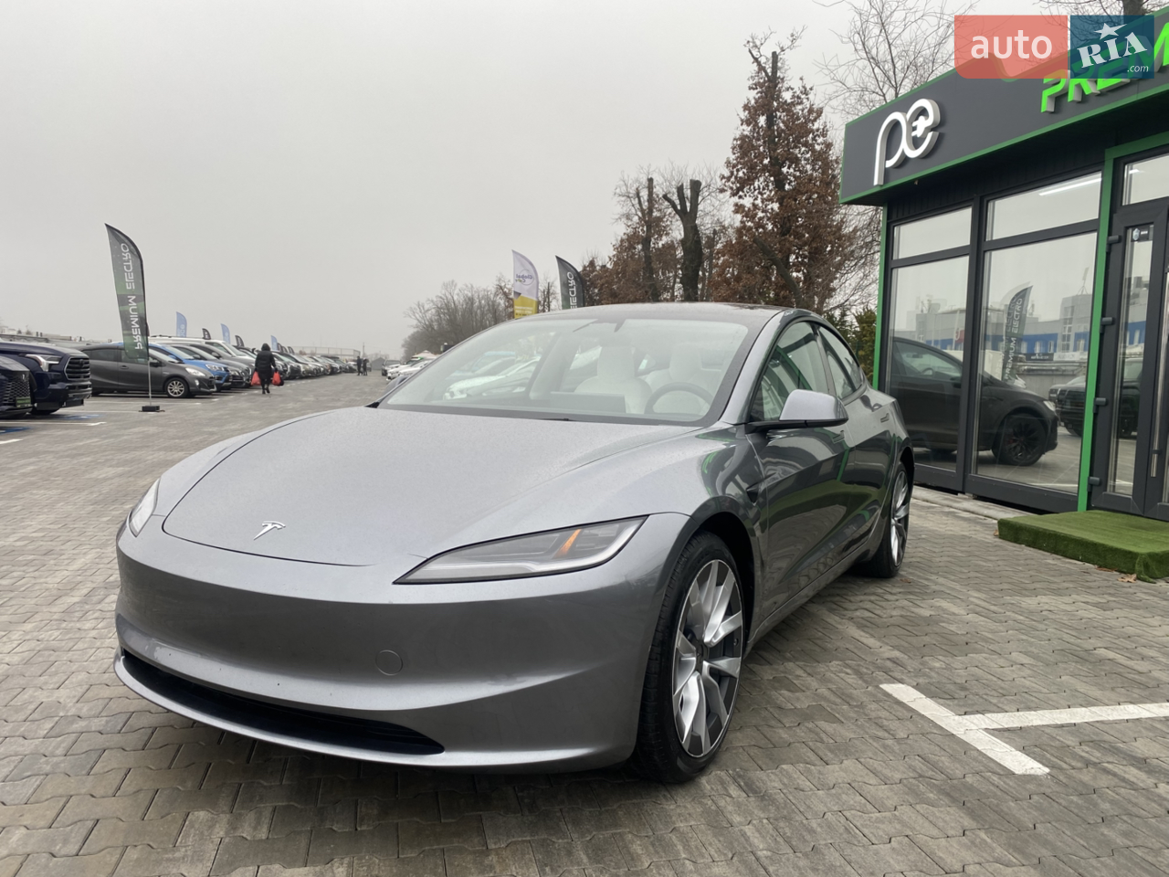 2024 Tesla Model Y - мініатюра 24
