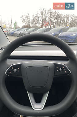Седан Tesla Model 3 2024 в Киеве