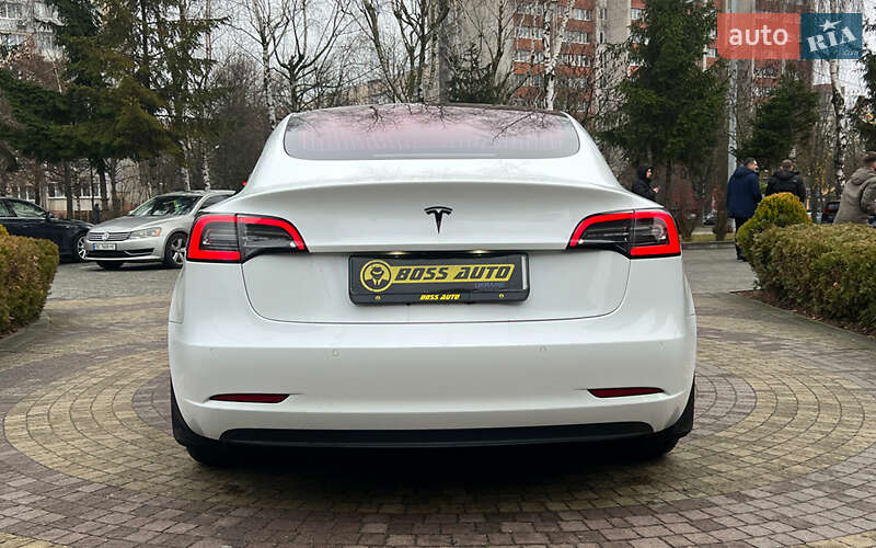 Седан Tesla Model 3 2018 в Львове фото 6 Седан Tesla Model 3 2018 в Львове