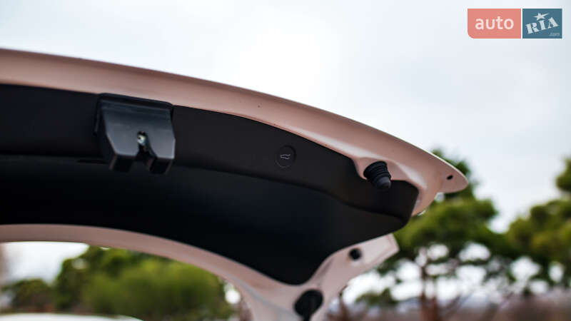Седан Tesla Model 3 2022 в Черновцах фото 20 Седан Tesla Model 3 2022 в Черновцах