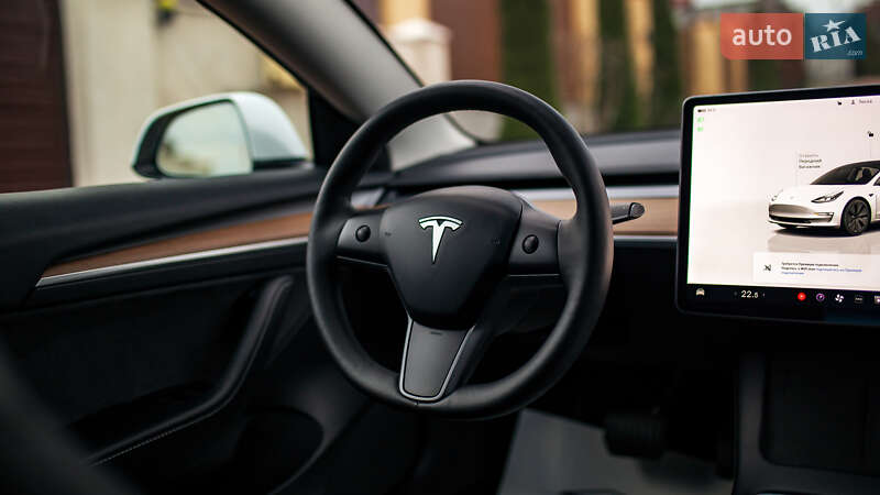 Седан Tesla Model 3 2022 в Черновцах фото 31 Седан Tesla Model 3 2022 в Черновцах