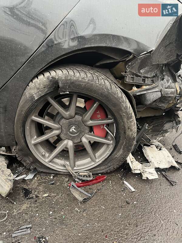 Седан Tesla Model 3 2019 в Києві фото 12 Седан Tesla Model 3 2019 в Києві